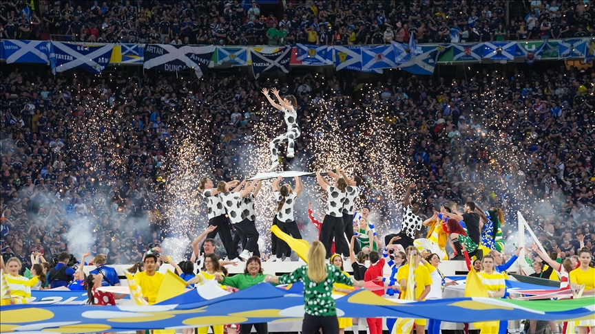 Avrupa Futbol Şampiyonası'nın açılış töreni yapıldı