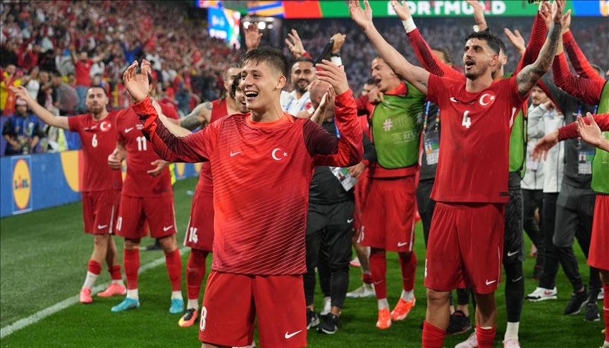 A Milli Futbol Takımı, FIFA dünya sıralamasında 2 basamak geriledi