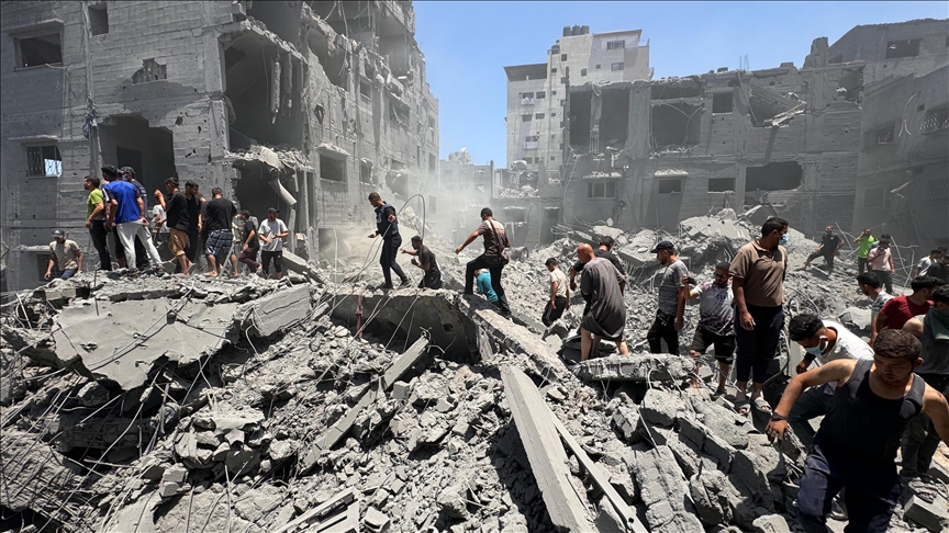 Gazze'deki hükümet: İsrail ordusunun saldırılarında 42 kişi öldü