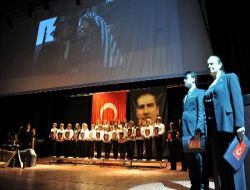 Hanım Lokali Üyeleri Çankkale Zaferi'ni Kutladı