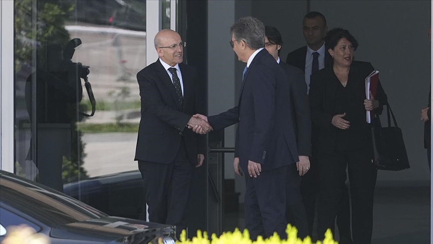 CHP Genel Başkan Yardımcısı Karatepe, Hazine ve Maliye Bakanı Şimşek ile görüştü