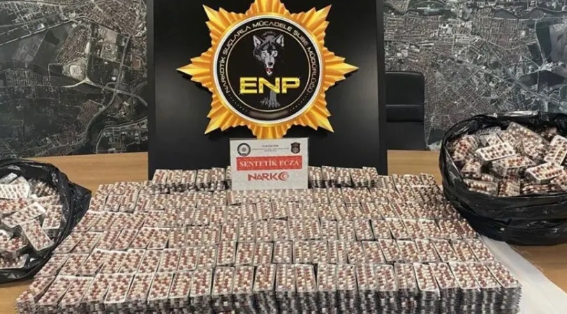 Samsun'da 19 bin 558 sentetik ecza ele geçirildi