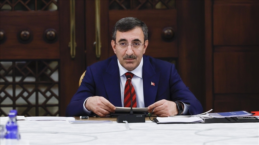 Cumhurbaşkanı Yardımcısı Yılmaz'dan İzmir'deki patlamayla ilgili paylaşım