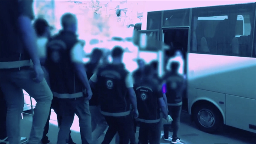 KALKAN-25 operasyonlarında 2 bin 563 düzensiz göçmen yakalandı