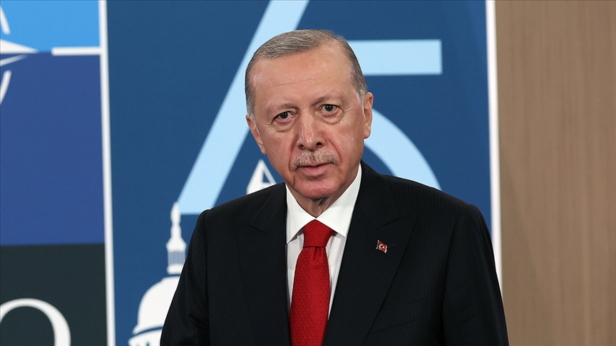 Cumhurbaşkanı Erdoğan, NATO-Ukrayna Konseyi Oturumu'na katıldı