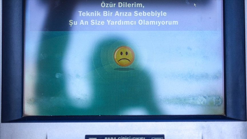 Küresel 'Restart': Dünya çapında işletmeleri etkileyen büyük bir kesinti yaşanıyor