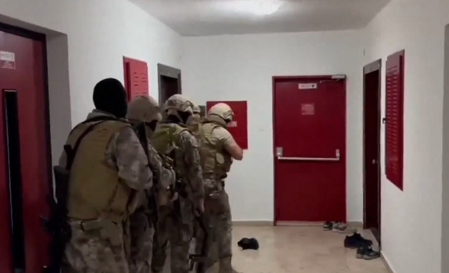 Suç örgütüne yönelik "Kuyu-11" operasyonunda 61 şüpheli yakalandı