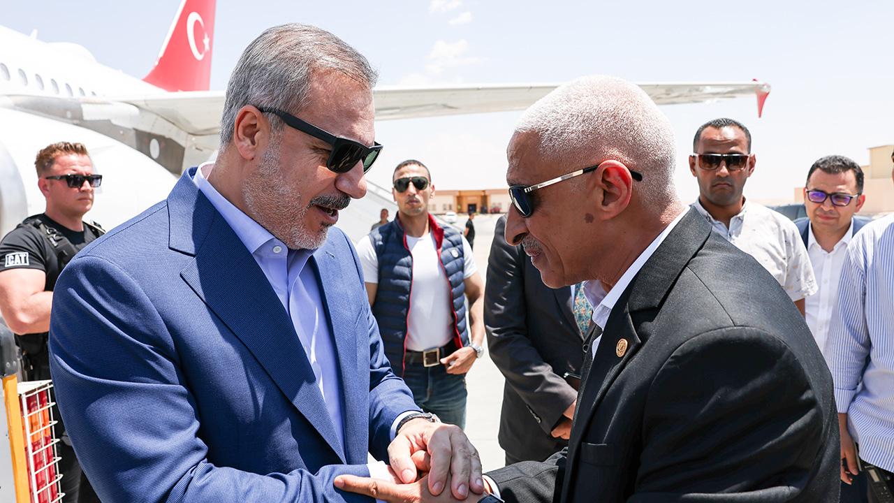 Dışişleri Bakanı Fidan Mısır'da..
