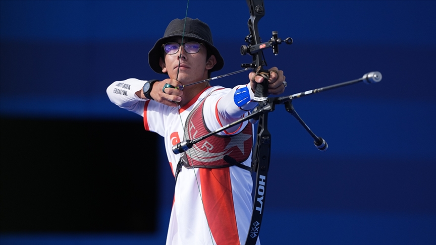 Milli okçu Mete Gazoz, çeyrek finalde oyunlara veda etti