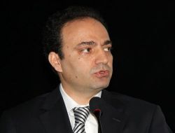 "Demokratikleşmede En Önemli Aktör Yerel Yönetimlerdir"