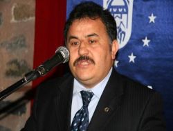 Şairler Sultanı Ahmet Paşa, Bir Dönem Şiirlerini Okuduğu Tarihi Mekandaki Sempozyumla Anılıyor