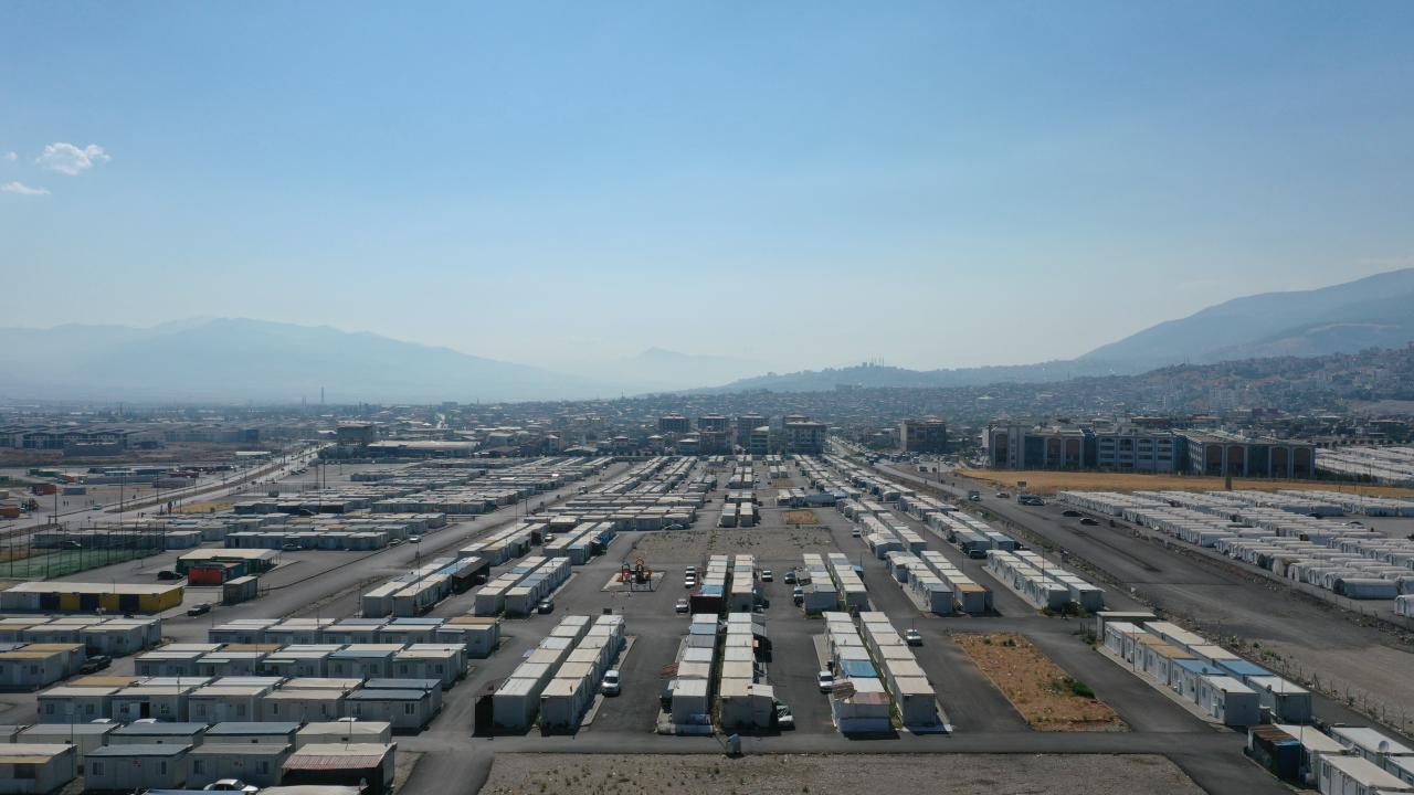 Konteyner kentler tahliye ediliyor