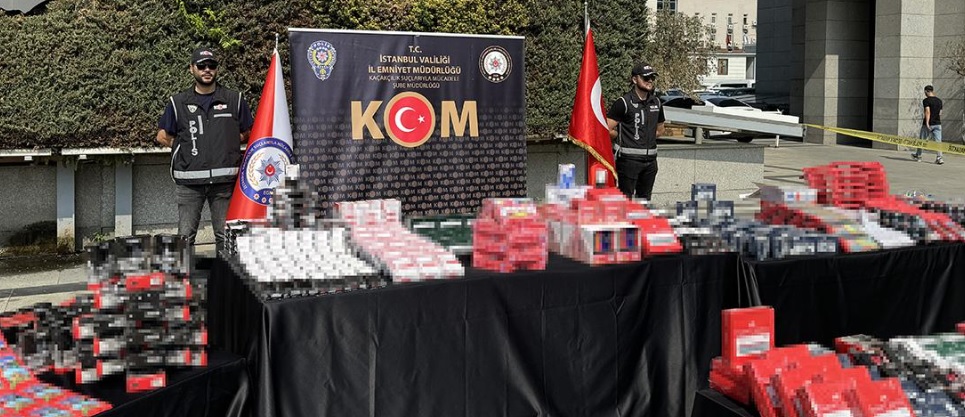 İstanbul'da 40 milyon değerinde kaçak kırtasiye malzemesi ele geçirildi!