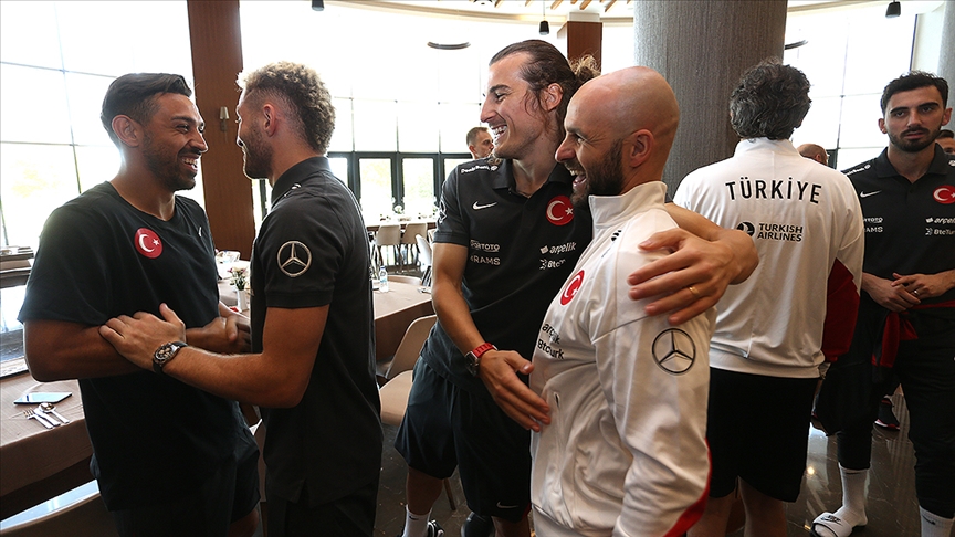 A Milli Futbol Takımı Riva'da toplandı