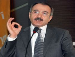 Bakan Dinçer: "Liberal'a Liboş, Romen'e Çingene Denmeyen Bir Türkiye Oluşturmaya Çalışıyoruz"