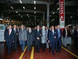 Cumhurbaşkanı Gül, Vestel'in Üretim Tesislerini Gezdi