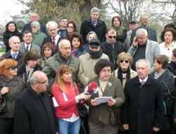 Anayasa Değişiklik Paketi Meclis Önünde Protesto Edildi