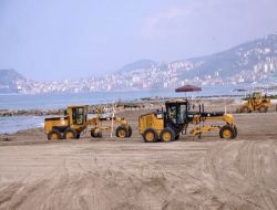 Giresun Belediyesi'nden Plaj Çalışması