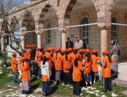 Pervarili Öğrenciler İl Merkezindeki Tarihi Yerleri Gezdi