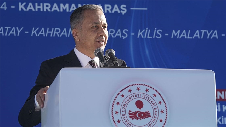 Yerlikaya: Bugünkü törenle 24 bin 559 konutumuzun daha kurasını çekerek ailelere anahtarlarını teslim edeceğiz