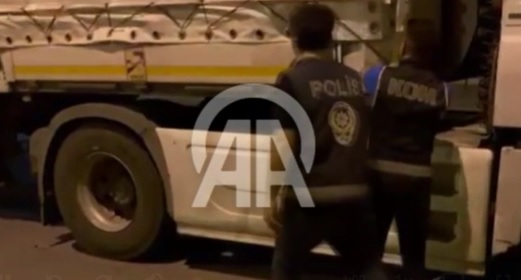 ADANA'da KAÇAK SİGARA OPERASYONU