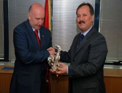 Kosova Heyeti, Denizlili İşadamlarını Yatırım Yapmaya Davet Etti!