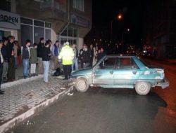 Alkollü Sürücü Kaldırımda Yürüyen Vatandaşları Ezdi: 4 Yaralı