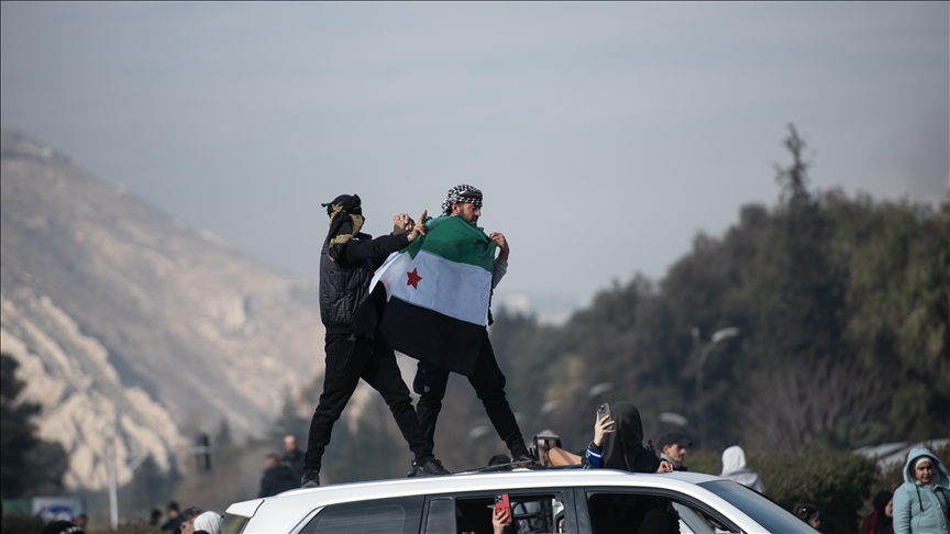 Suriye muhalefeti 8 Aralık gününü "MİLLİ BAYRAM" ilan etti