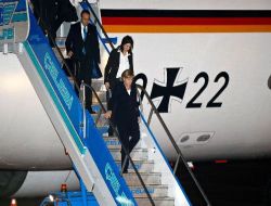 Almanya Başbakanı Merkel İstanbul'a Geldi