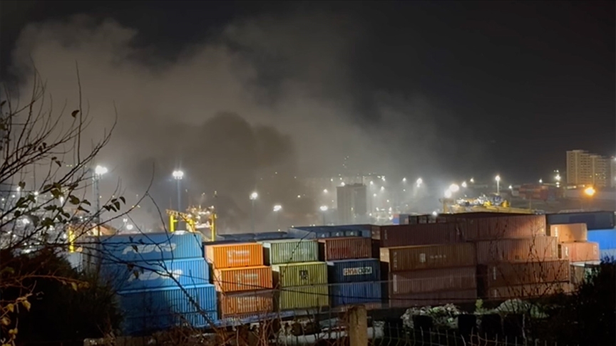 Ambarlı Limanı'ndaki yangına soruşturma başlatıldı