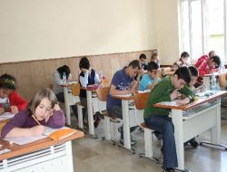 Psikolog Kavak: Sınav Setresini Yararlı Kullanabilirsiniz