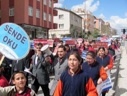 'seydişehir Okuyor' Yürüyüşü Dikkatleri Üzerine Çekti