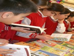 Siirt Anadolu Öğretmen Lisesi Okuma Çadırı Açtı