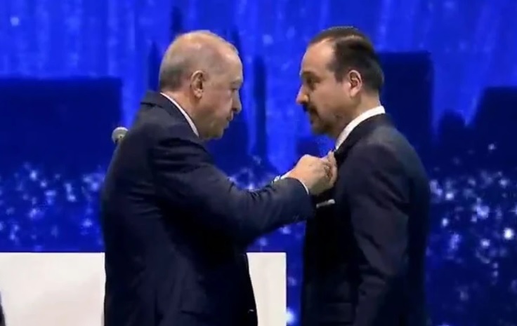 Kürşad Zorlu AK Parti'ye katıldı!