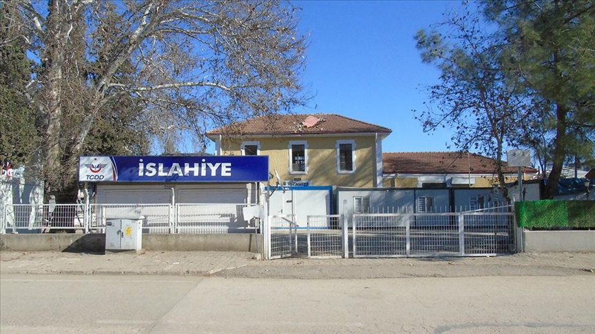 Türkiye'yi demiryolu ile Suriye'ye bağlayan İslahiye Sınır Kapısı'nın yeniden açılması talebi