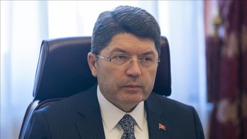 Tunç'tan Kartalkaya'daki otel yangınına ilişkin açıklama