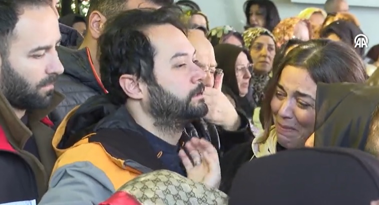 Yangın faciasında eşini ve kızını kaybeden babadan yürek yakan sözler