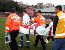 Solunum Cihazına Bağlı Yaşayan Genç, Hava Ambulansıyla Ankara'ya Sevk Edildi