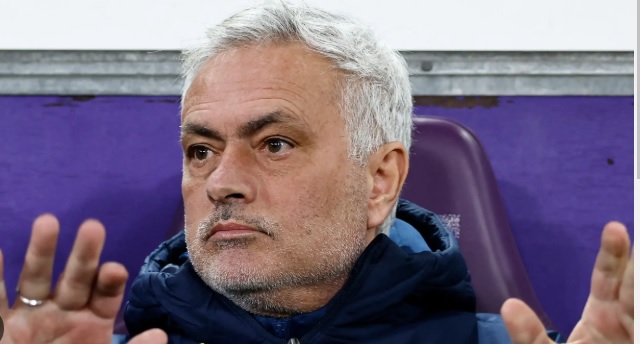 Fenerbahçe Kulübü'nden Mourinho açıklaması