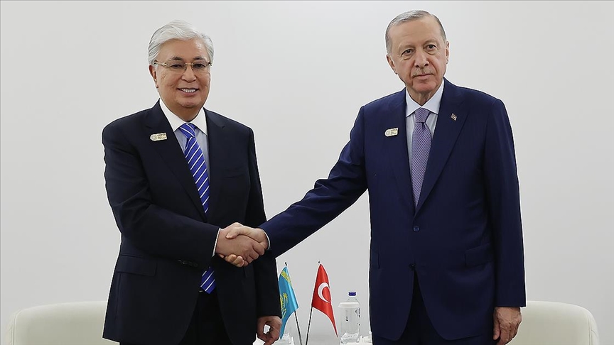 Erdoğan, Kazakistan Cumhurbaşkanı Tokayev ile telefonda görüştü