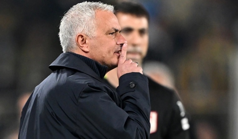 Mourinho: Çok zor olacak ama matematiksel olarak hala mümkün