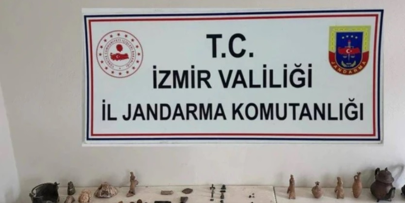 İzmir'de Milyonluk Tarihi Eser Operasyonu