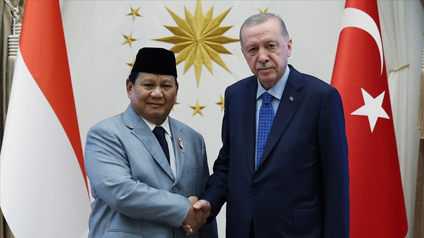 Cumhurbaşkanı Erdoğan, Endonezya Cumhurbaşkanı Subianto ile görüştü