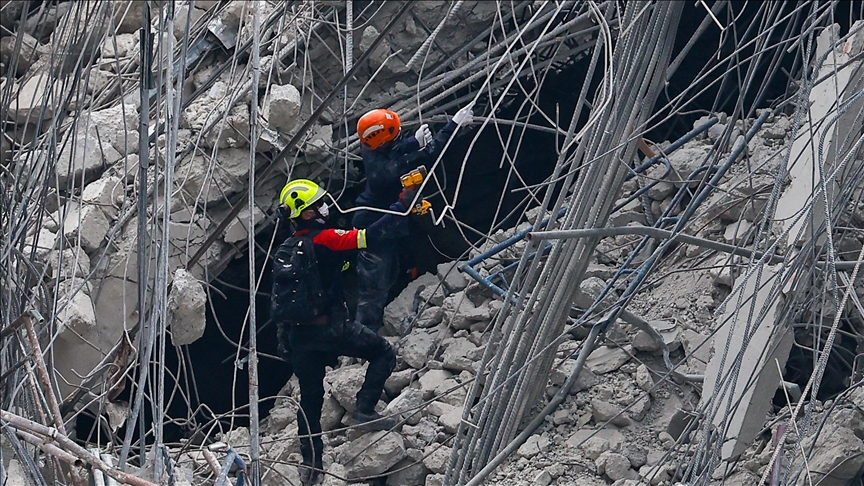 Myanmar'daki depremlerde can kaybı 2 bin 700'ü geçti