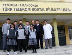 Sosyal Bilimler Lisesi Proje Yarışmasında Başarıya Ekip Çalışmasıyla Ulaştı
