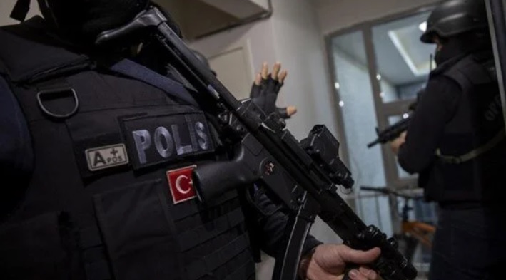 BAKAN YERLİKAYA DUYURDU / 71 İlde Uyuşturucu Operasyonu