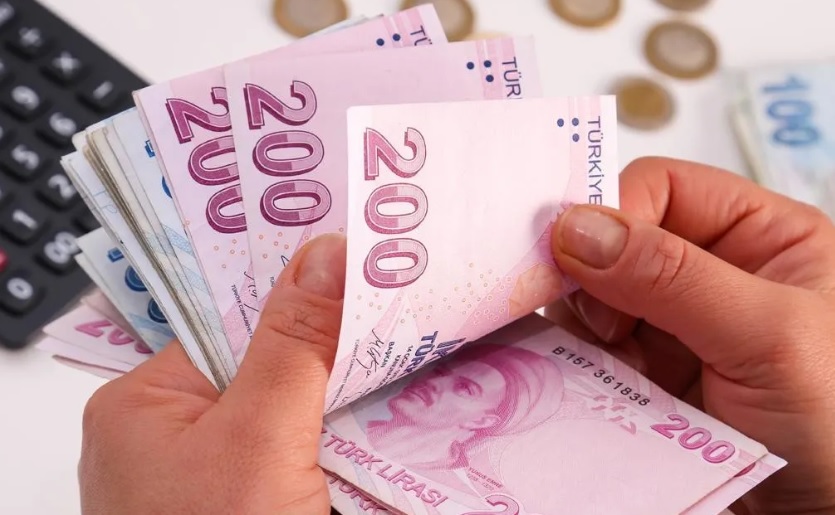 600 bin işçinin zam görüşmesinde gözler kamu işvereninin teklifinde