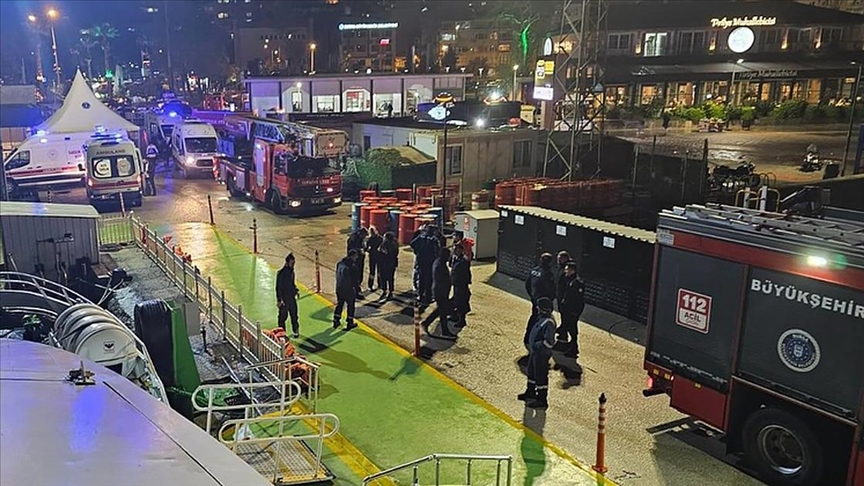 Bursa Deniz Otobüsleri feribotunun makine dairesinde çıkan yangın söndürüldü