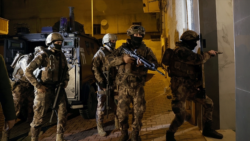 Emniyet ve jandarma operasyonlarıyla 9 suç örgütü çökertildi