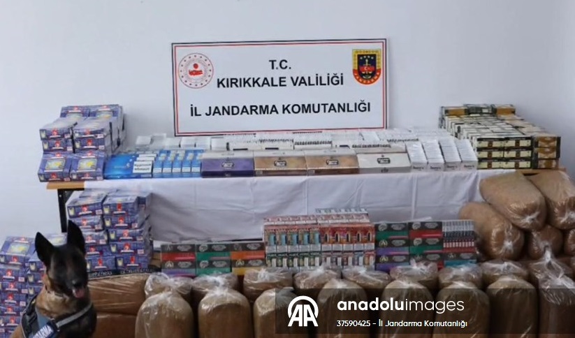 Kırıkkale'de durdurulan bir tırda çok sayıda kaçak ürün ele geçirildi!